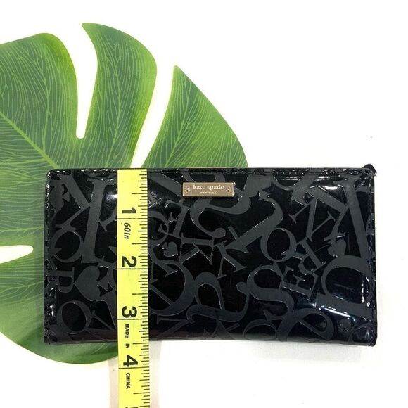 KATE SPADE Letters in Patent Leather Wallet - Picture 8 of 8